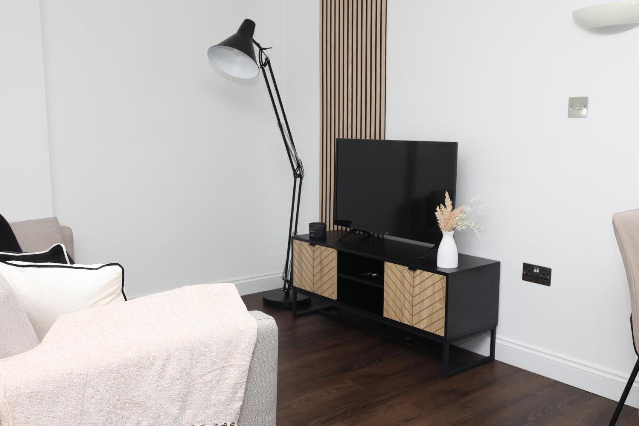 Апартаменты Watford Luxury 1 Bed Flat - Free Parking Экстерьер фото